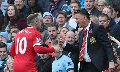 Rooney tuyên bố: MU vẫn “đi đúng hướng” - 1