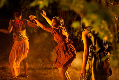 Đạo diễn phim kinh dị “Lưỡi cưa” tái xuất gây chú ý - 2