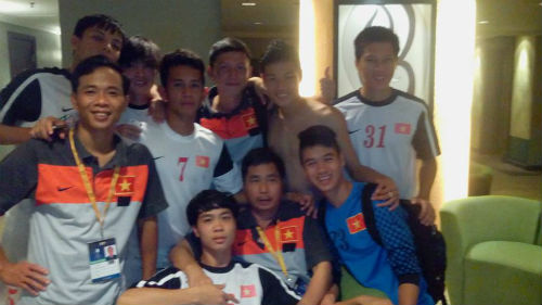 ĐT U19 làm fan Việt nghĩ đến World Cup - 1