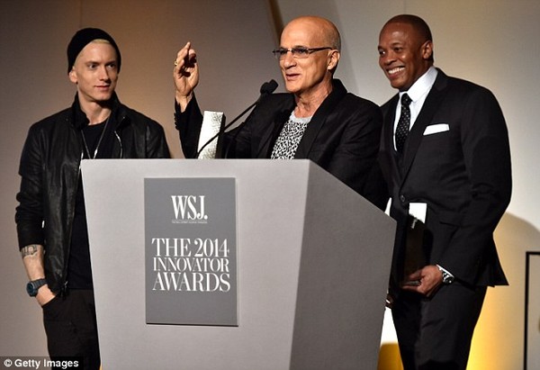 Eminem xuất hiện thảm hại do lạm dụng chất gây nghiện - 3