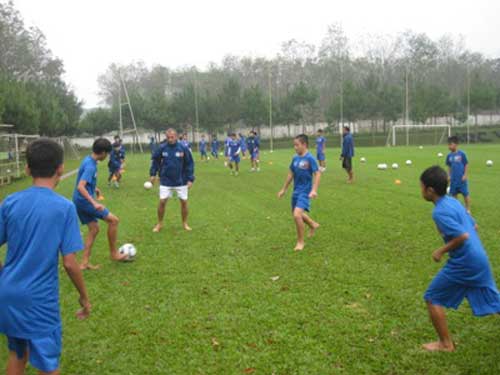 Chiến thuật đảo cánh hiện đại của U19 Việt Nam - 1