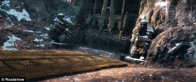 The Hobbit 3 tung trailer mãn nhãn - 2