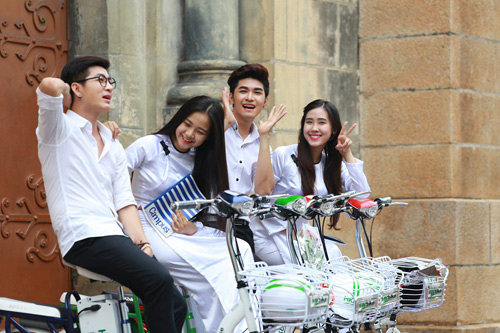 "Soi" đồng phục của teen hai miền Bắc – Nam - 1