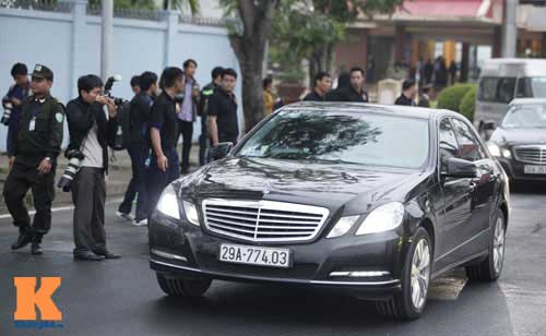 Beckham "lịch lãm" trong vòng vây fan Hà Nội - 6