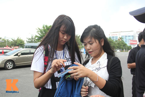 Không được gặp mặt Beckham, fan MU ở VN buồn rầu - 3