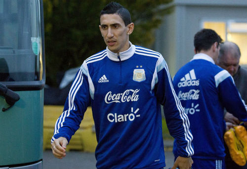 Trở lại đội tuyển, Tevez lên tiếng "nịnh" Messi - 8