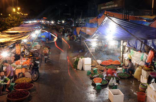 Ngắm khu chợ trời thú vị nhất thế giới ở Hà Nội - 1