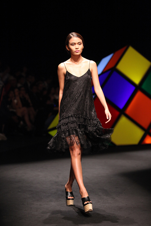 Váy áo họa tiết mèo gây ấn tượng tại Elle show - 2