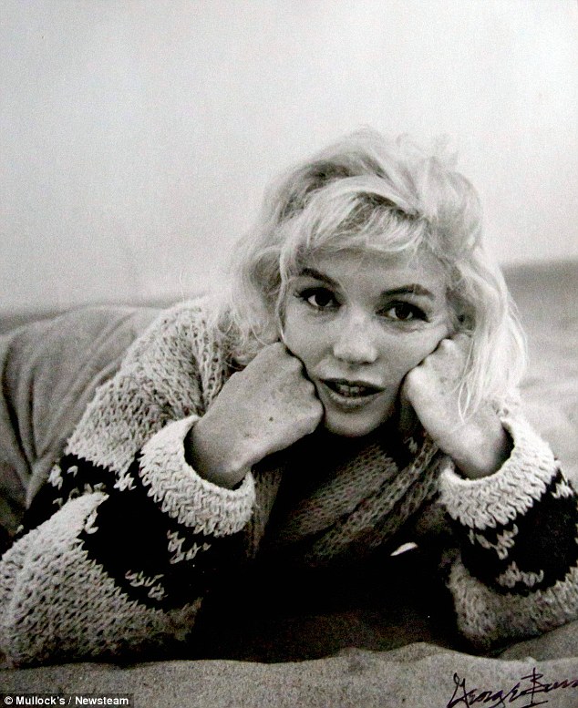 Hé lộ hàng chục hình ảnh hiếm có của Marilyn Monroe - 1