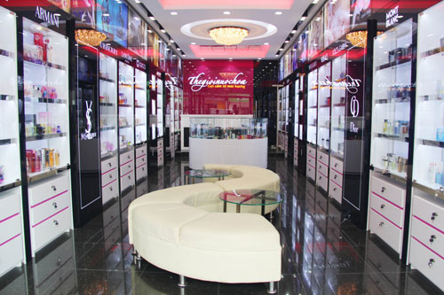 Thế Giới Nước Hoa ưu đãi khủng mừng showroom mới - 1