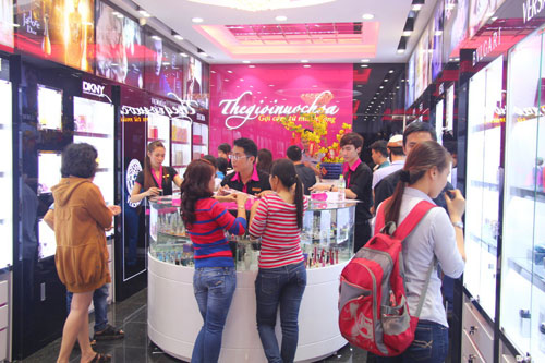 Thế Giới Nước Hoa ưu đãi khủng mừng showroom mới - 7