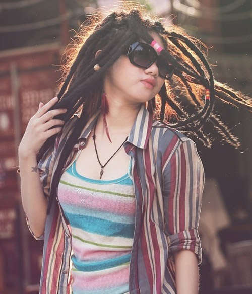 Nữ 9x để đầu trọc: Rất "ngông" nhưng cũng rất ngoan - 3