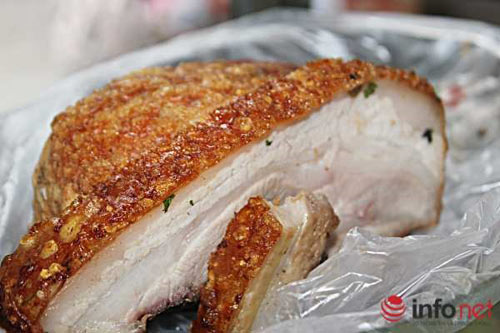 Lạ miệng với bánh mỳ heo quay Đà Nẵng tại Hà Nội - 2