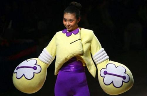 33 trang phục đáng sợ ít ai dám liều mặc - 11