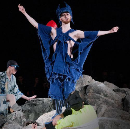 33 trang phục đáng sợ ít ai dám liều mặc - 7