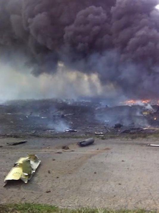 Video mới quay cảnh MH17 cháy dữ dội khi gặp nạn - 1