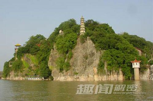 Những địa điểm kỳ bí nhất Trung Quốc - 3