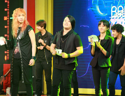 Minh Nhí xúc động với tiết mục múa của chàng thợ bánh - 3