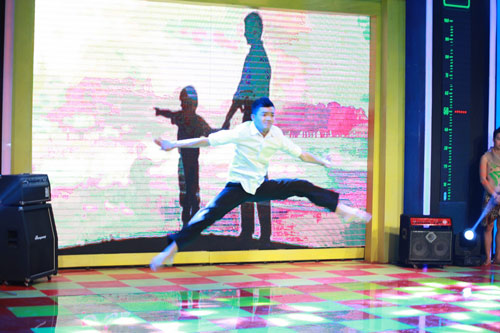 Minh Nhí xúc động với tiết mục múa của chàng thợ bánh - 5