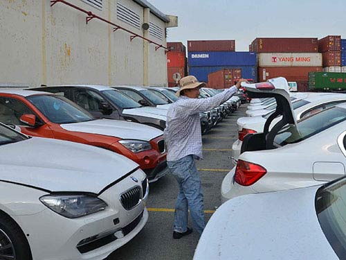 “Bóng ma” nhập siêu quay lại - 1