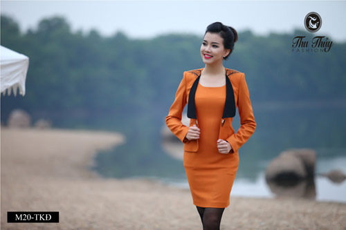 Thu Thủy ưu đãi vest cao cấp dịp 20/11 - 7