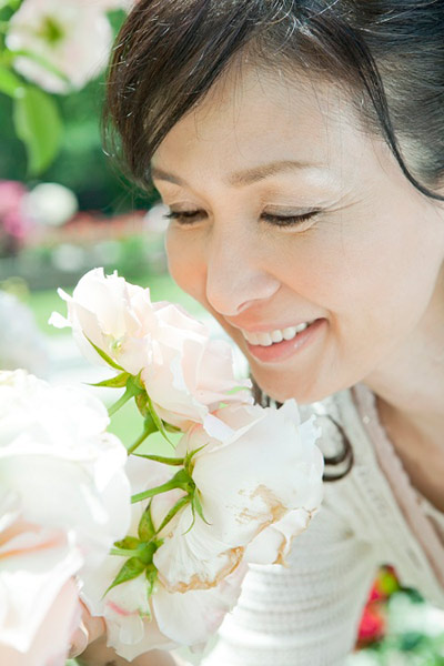 Xóa tan nỗi lo làn da “xuống cấp” ở phụ nữ trung niên - 2