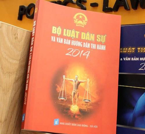 Bìa sách có hình diễn viên Công Lý: Xúc phạm pháp luật - 2