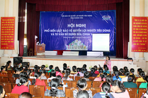 Vinamilk hỗ trợ phổ biến Luật bảo vệ quyền lợi người tiêu dùng - 3
