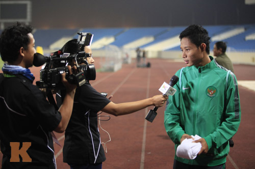 Tập luyện, ĐTVN và Indonesia "hâm nóng" sân Mỹ Đình - 13