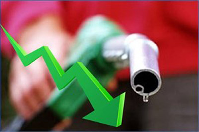 Giá xăng dầu đủ cơ sở để giảm tiếp - 1