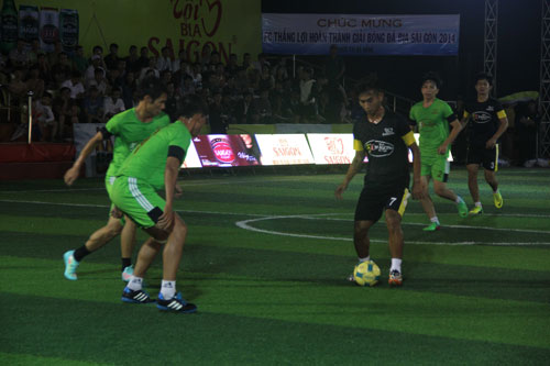 Giải bóng đá Cúp Bia Sài Gòn 2014:  Cuộc đua của “sao” phong trào - 1