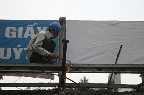 Dỡ bỏ trạm xe buýt lớn nhất Thủ đô, xây nhà ga số 8 - 8