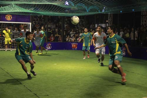 Giải bóng đá đường phố ở Đà Nẵng: HINO FC lên ngôi thuyết phục - 1