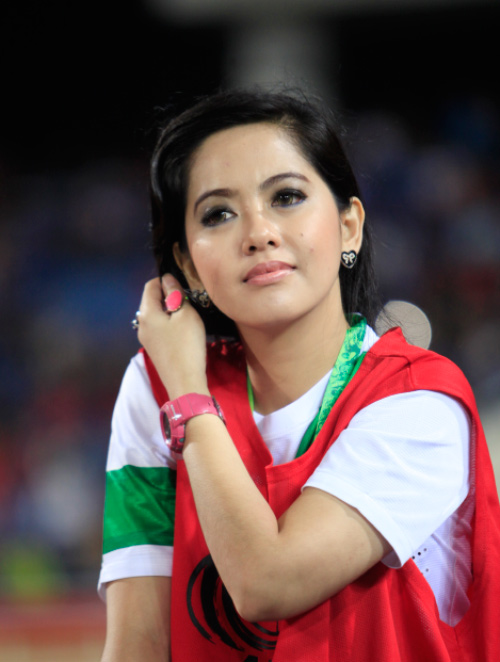 Vẻ đẹp cuốn hút của PV thể thao Indonesia tại Việt Nam - 1