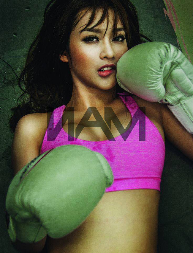 Năm&nbsp;2012,&nbsp;Khả Ngân&nbsp;nổi lên với hình tượng boxing girl cá tính và mạnh mẽ
