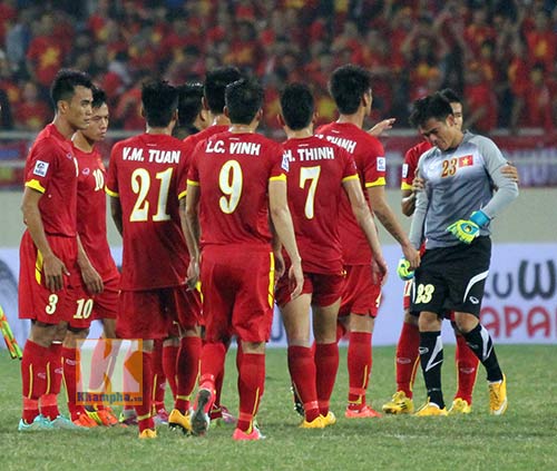 Đội tuyển Việt Nam: Khôn chưa đến trẻ… - 1