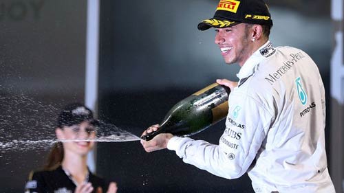 F1 – Abu Dhabi GP: Hamilton lên ngôi xứng đáng - 1