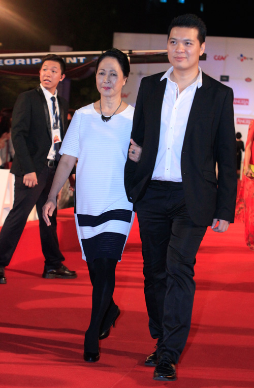 Mỹ nam Việt sánh vai tài tử thế giới trên thảm đỏ - 2