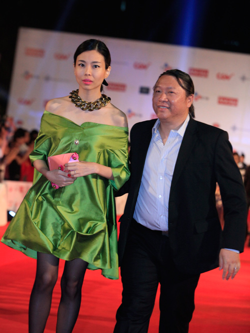 LHP Quốc tế Hà Nội "đứng hình" vì Hoa hậu Giáng My - 2