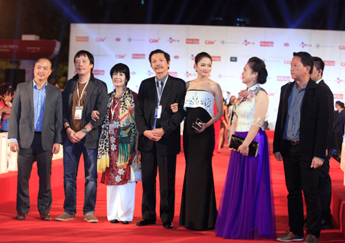 Mỹ nam Việt sánh vai tài tử thế giới trên thảm đỏ - 12