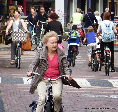 Thú vị "Vương quốc xe đạp" ở Hà Lan - 1
