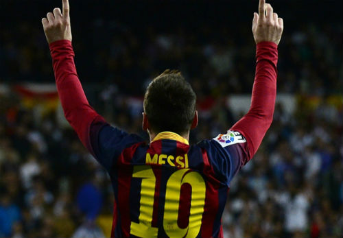 Tiêu điểm V12 Liga:  CR7, Messi đua nhau lập kỷ lục - 1