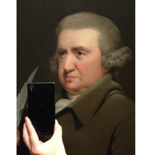 Khi người xưa "tự sướng" với điện thoại thời nay - 5