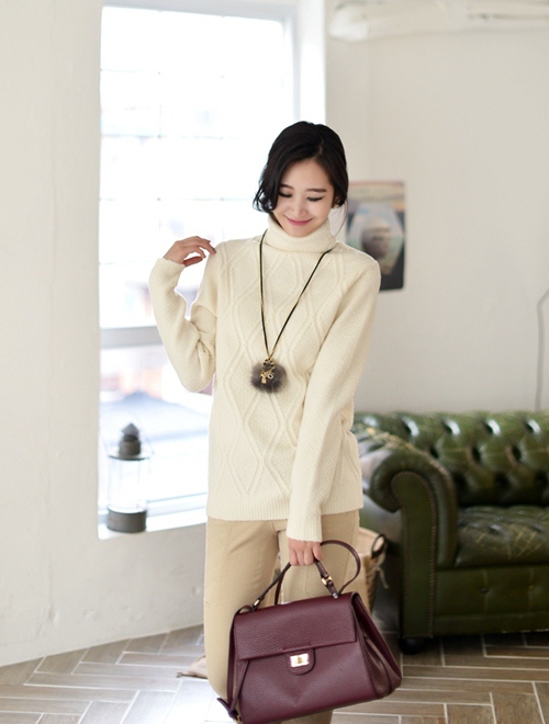Đẹp và sang trọng tới công sở với áo len cao cổ - 10