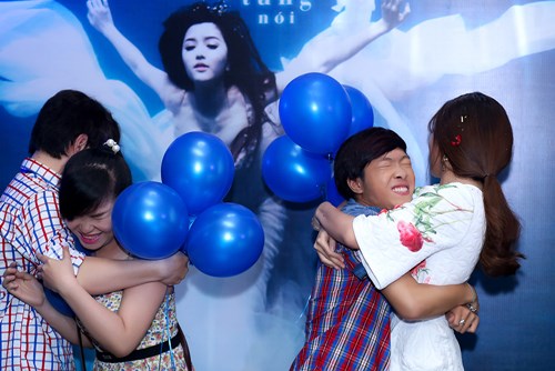 Bích Phương tự tin khoe khả năng hát live trước fan - 7