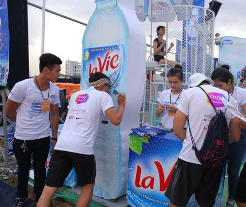 Prisma Run: Đêm khó quên của 7.600 bạn trẻ - 3