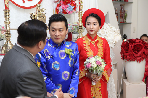 Lam Trường ngọt ngào hôn cô dâu Yến Phương - 2