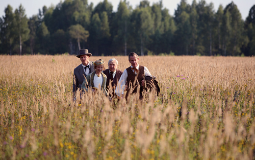 "Two Women" khiến người xem nghẹt thở vì tình yêu dày vò - 4