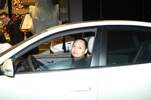 Lam Trường thắt chặt an ninh trong tiệc cưới - 3