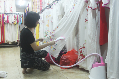 Phố thuê áo dài rẻ nhất Hà Nội - 3